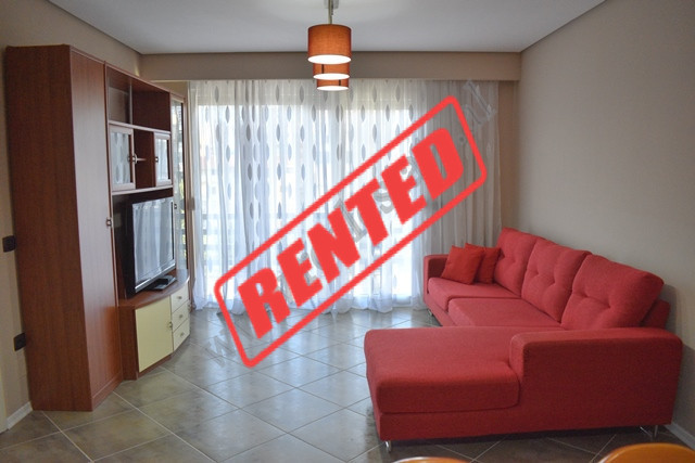 Apartament 2+1 me qira prane Kristal Center ne Tirane